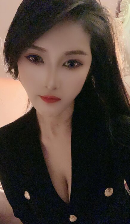 新下水的小妹子