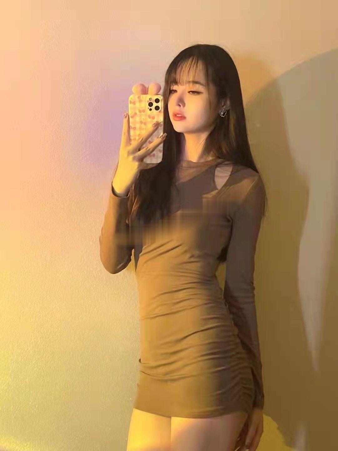 难得一见的大奶妹