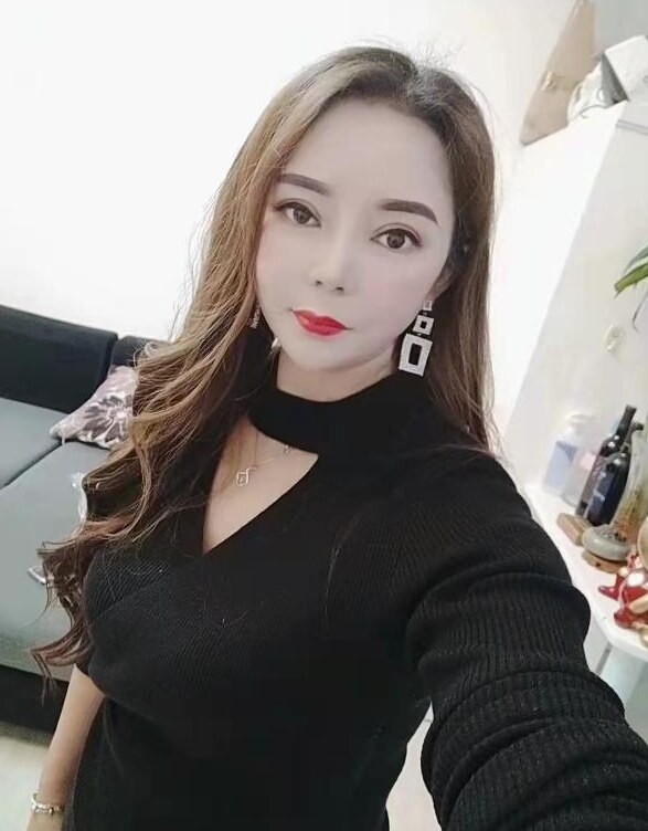 服务单位的姐姐技术型