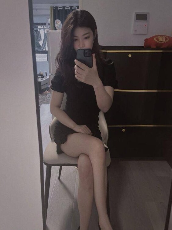 奎文放荡小骚货