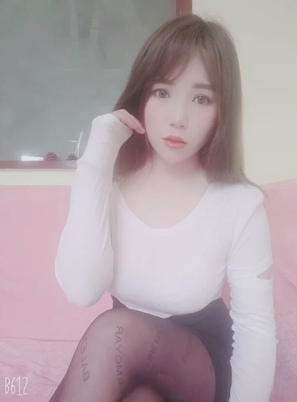 闵行身材火辣妹