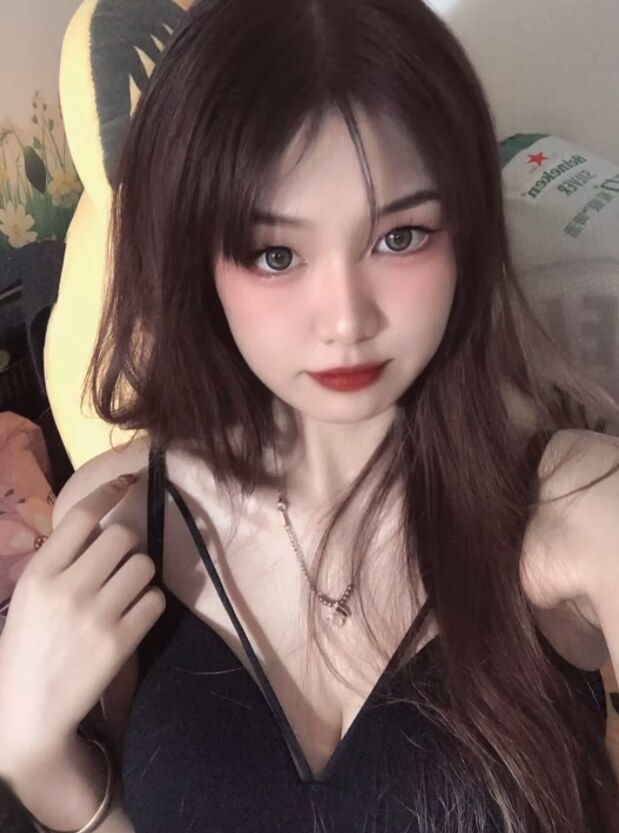 西城大奶武媚儿