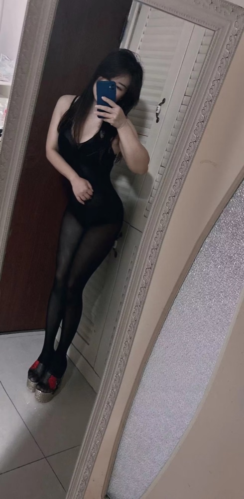 丰台区黑丝少妇