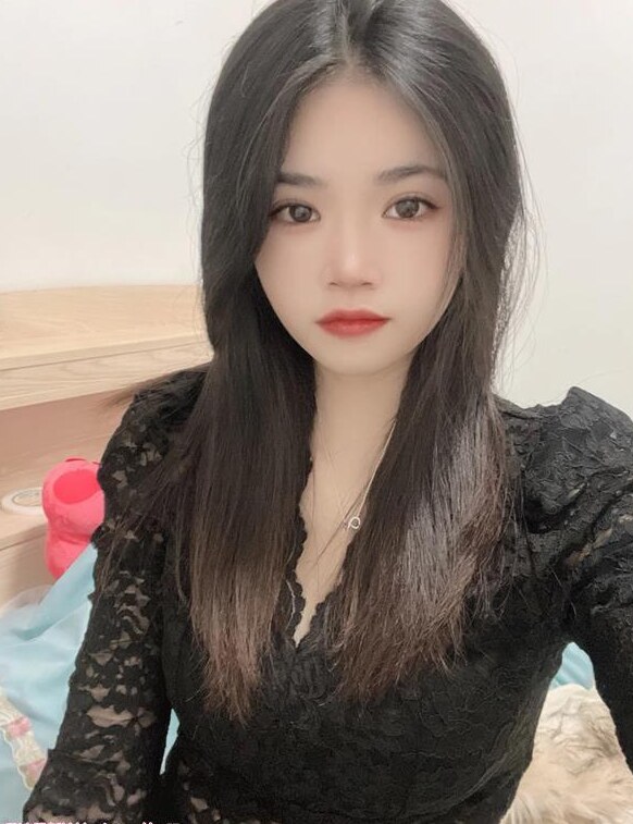 深奶沟妹妹