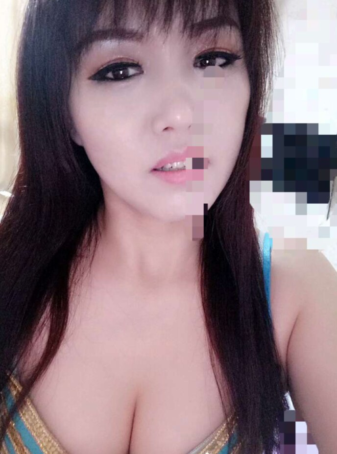 坛子口大奶熟女