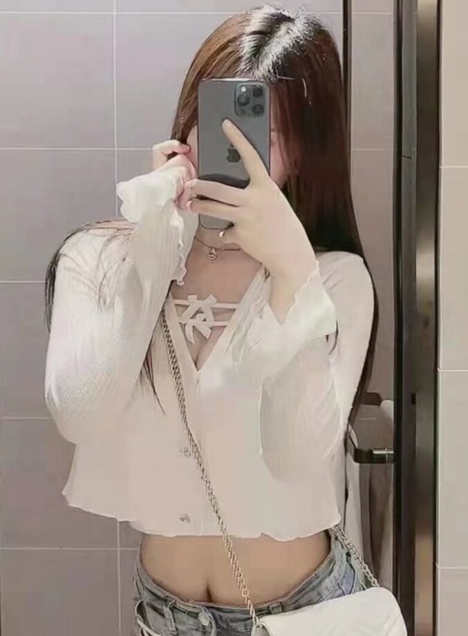 妹子发育诱人活爽