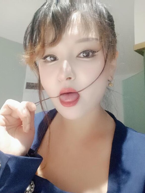 黄岛胶南大胸妹子