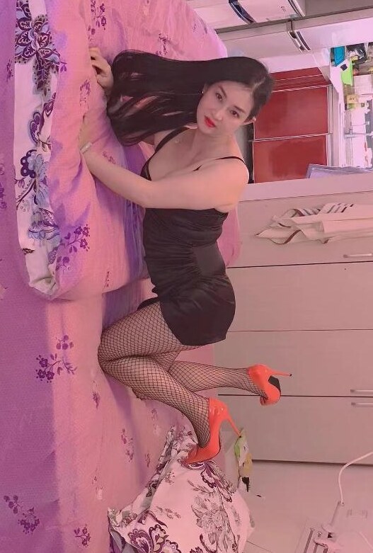 服务系熟女中项