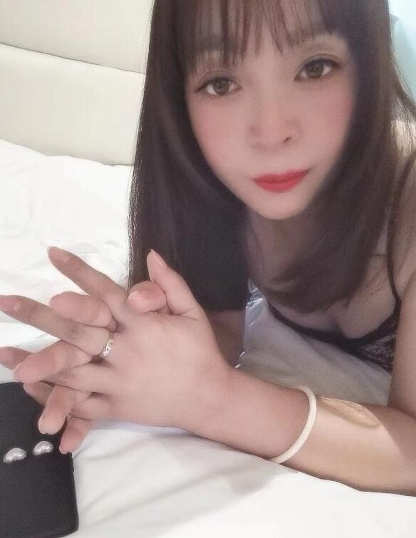 庐阳区黑丝少妇雅老师