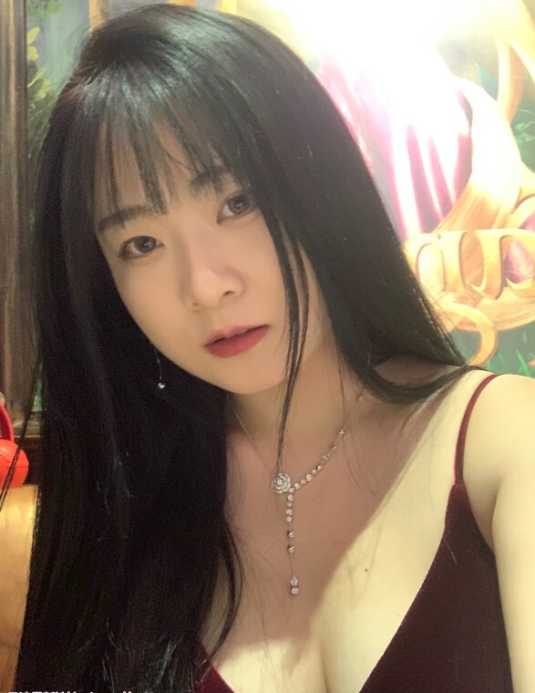 刚下海兼职的妹子