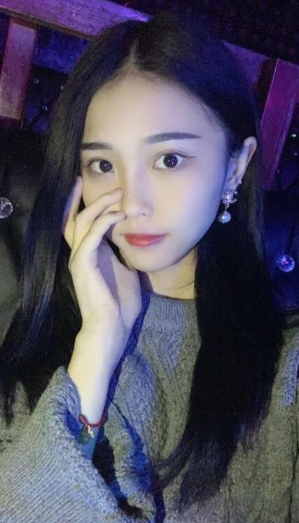 恩熙纯欲女友型