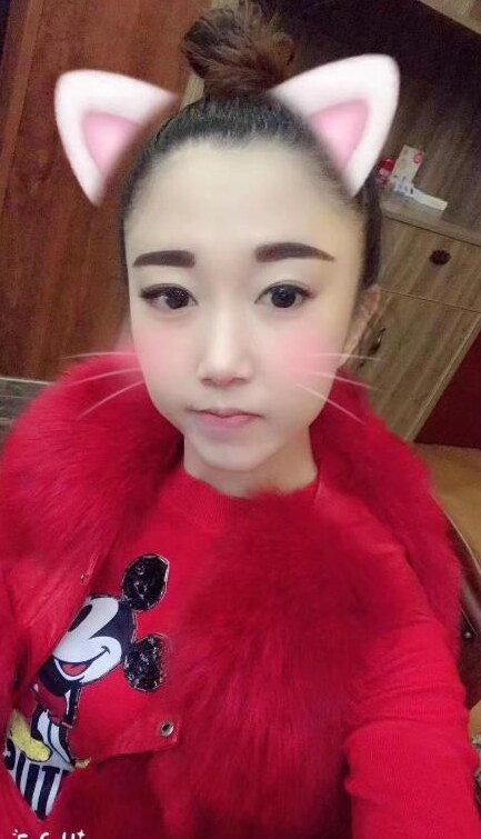 坪山御姐小月亮