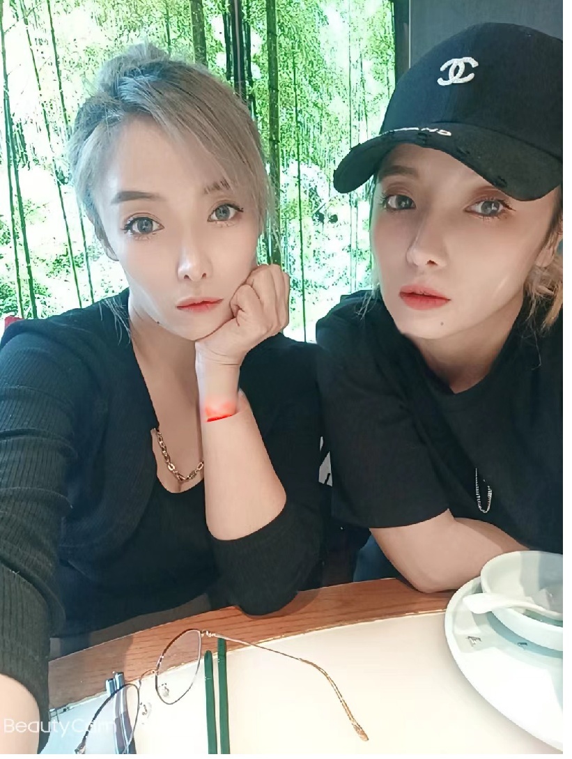 广州双飞双胞胎