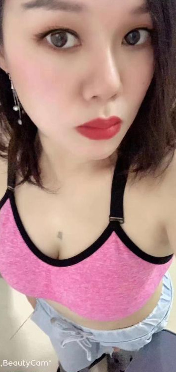 龙华三点粉妹纸