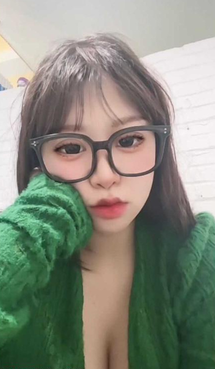 罗湖大胸器小雪