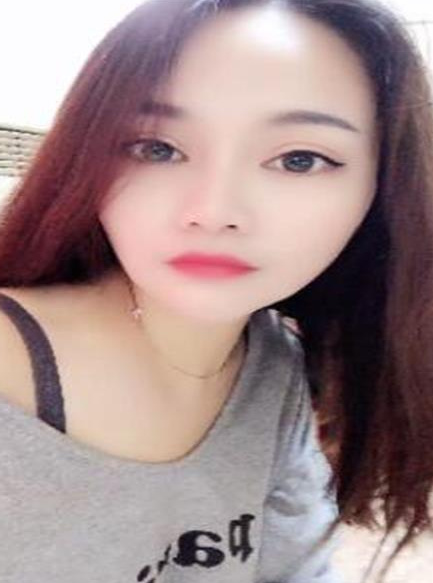 漂亮身材好的兼职小妹