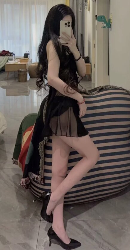 温柔白皙小姐姐