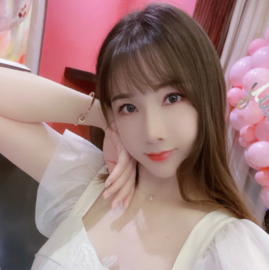 老师兼职妹，大长腿，叫声很甜