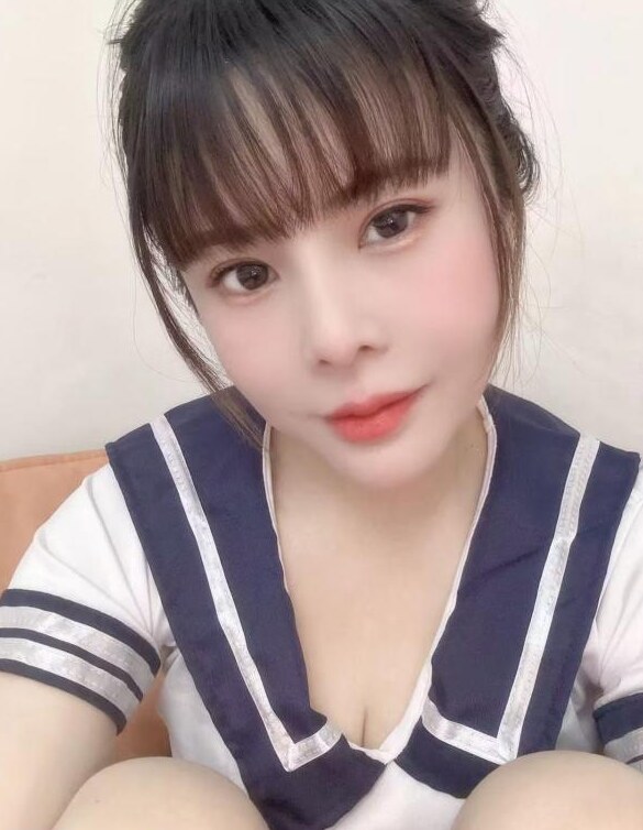 天花级别的小妹