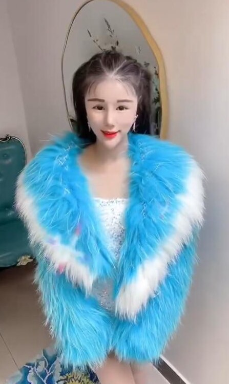 白江地铁站小晶