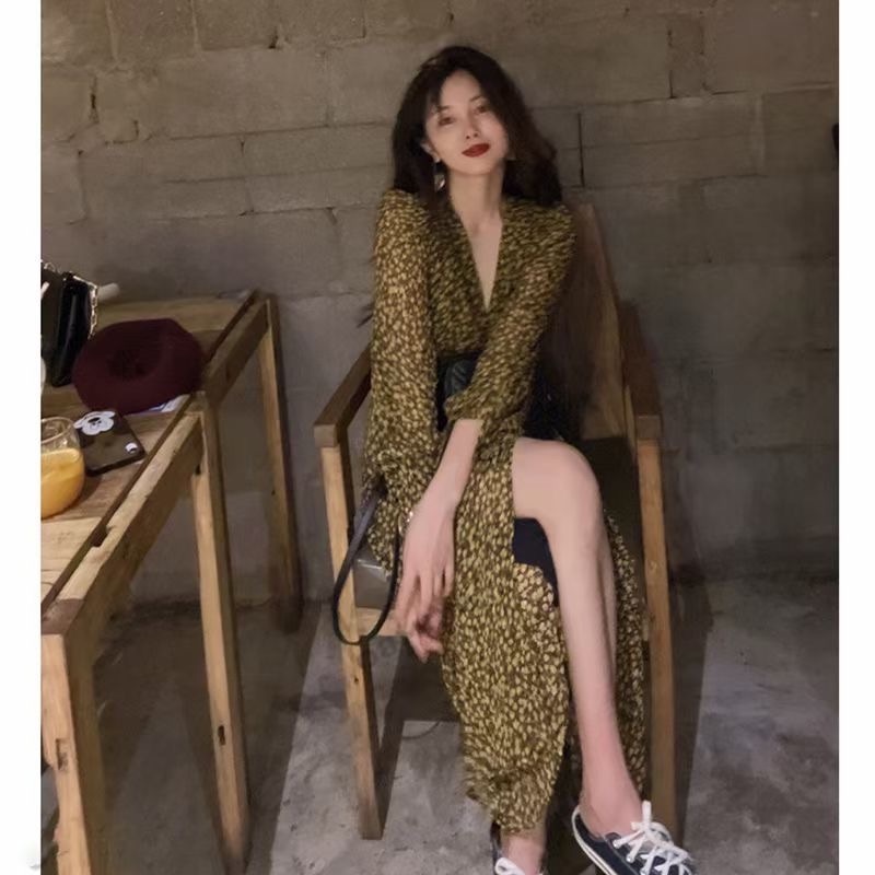 小个子妹妹，可以抱起来
