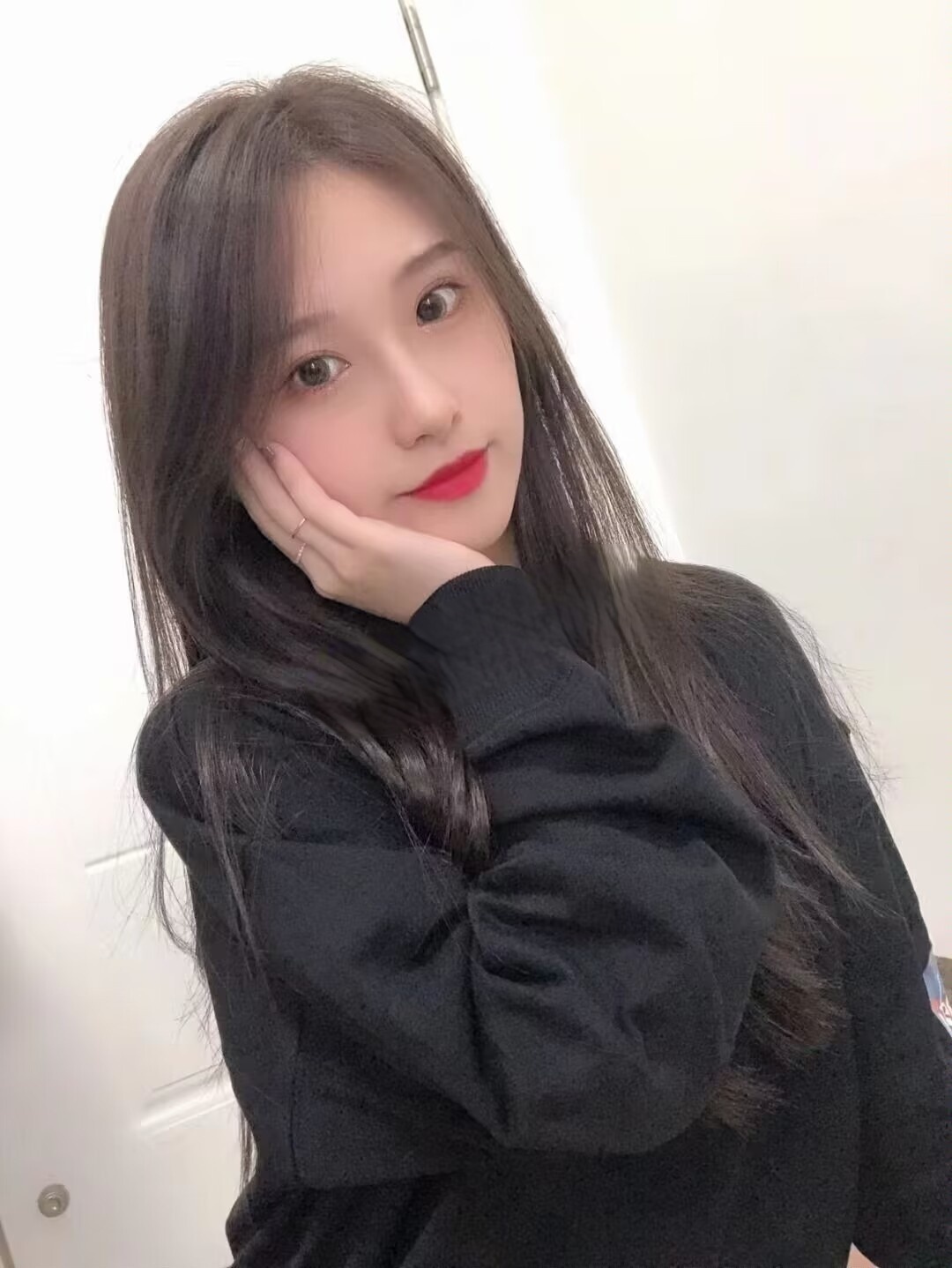 非常温柔大胸美女