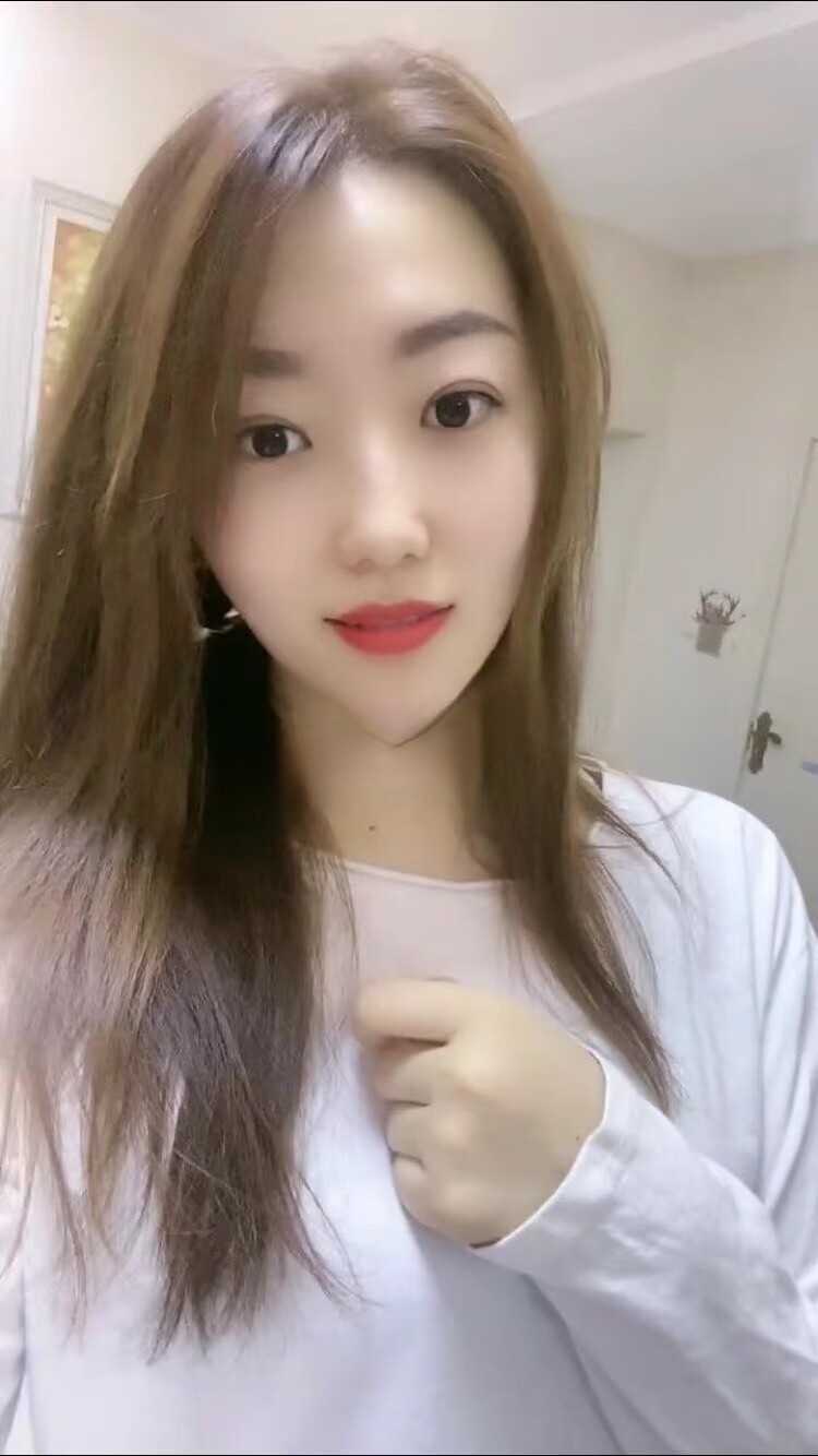  青年居易个人兼职