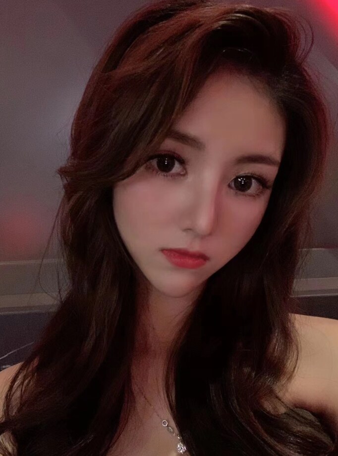 骚骚的少妇