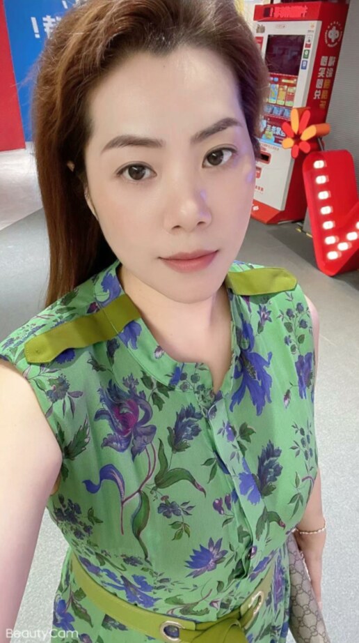 服务系少妇琴子