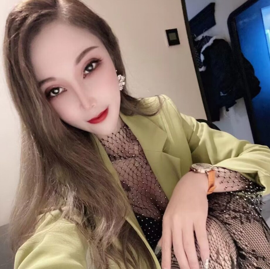 风骚小艾老师