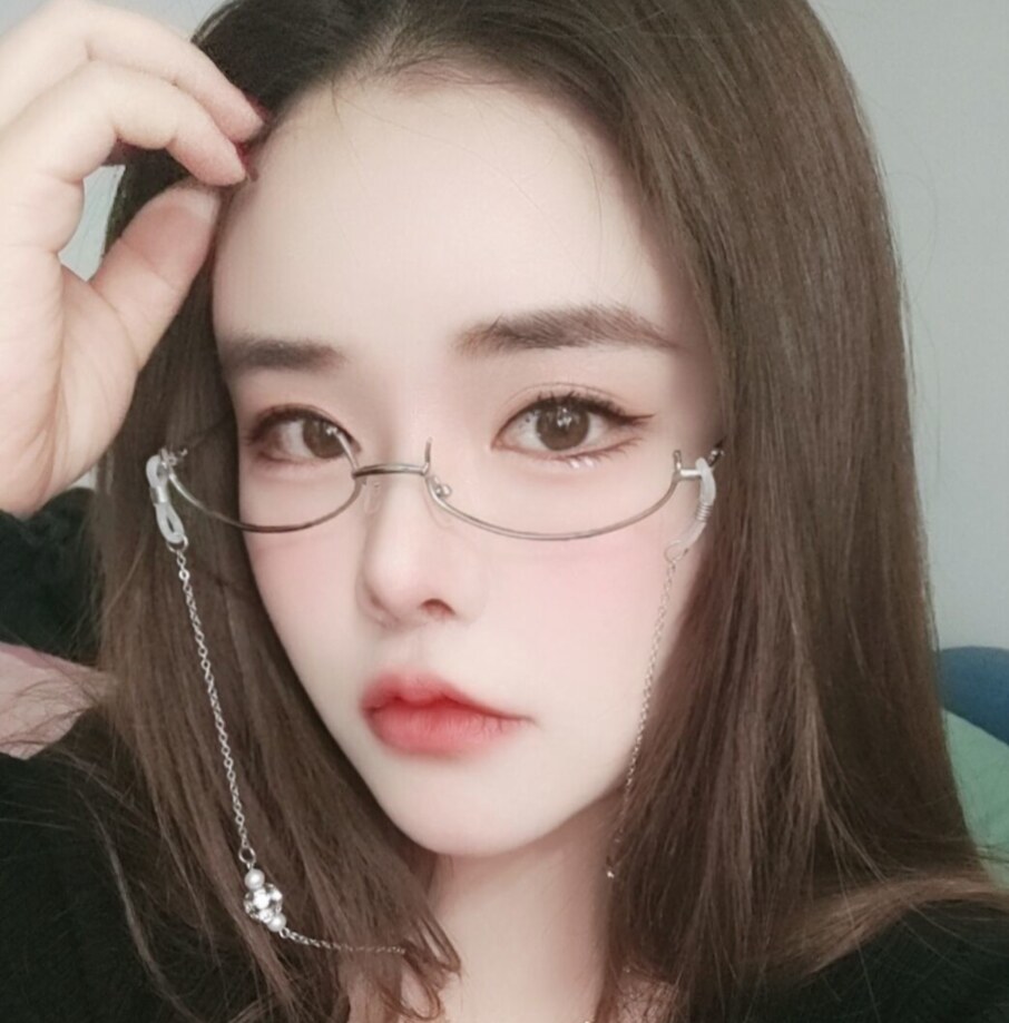 热情奔放的大奶妹