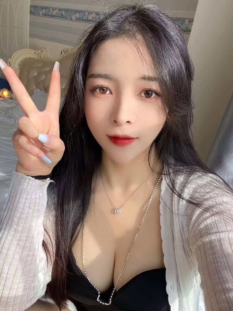 青岛 兼职大胸妹 活好服务不差