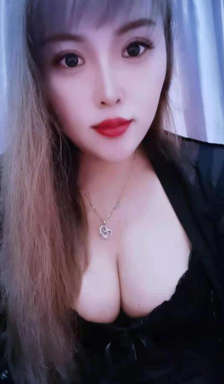 丰满蓝色妖姬
