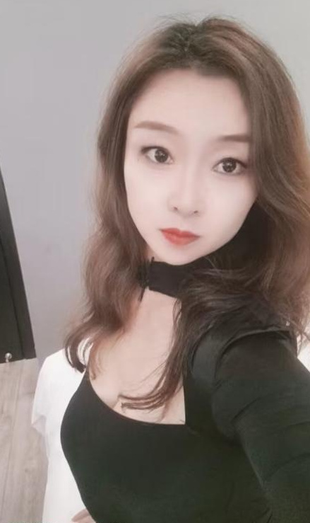 滨江小姨子