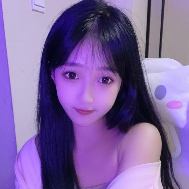 万象城风骚漂亮妹子