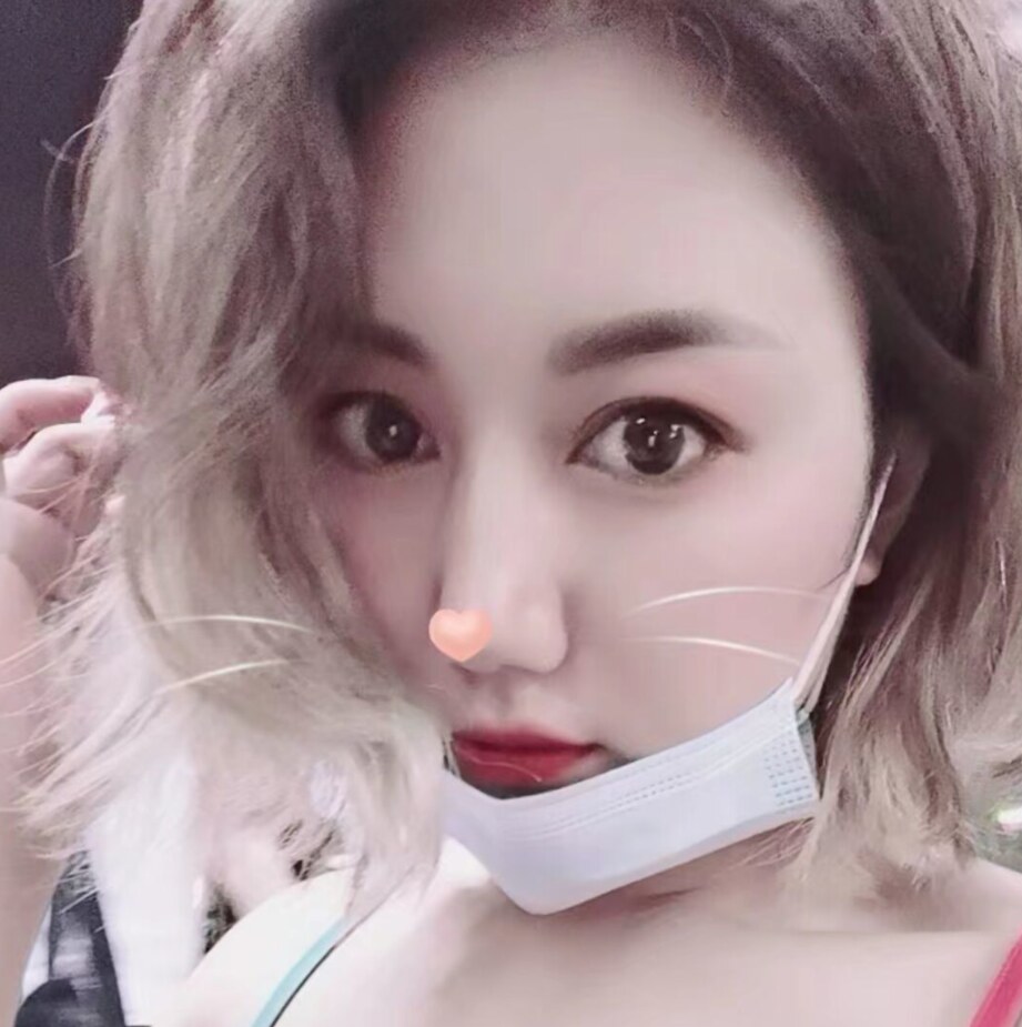 光谷风骚小姐姐