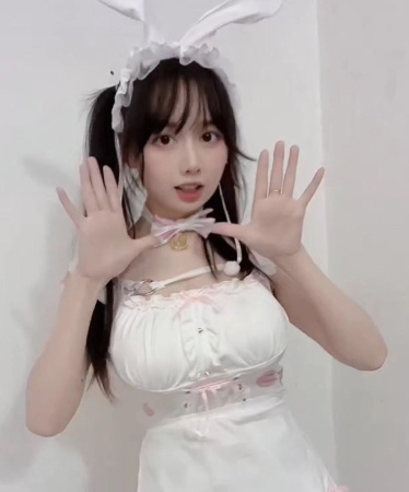  白虎幼教粉色馒头比可无套