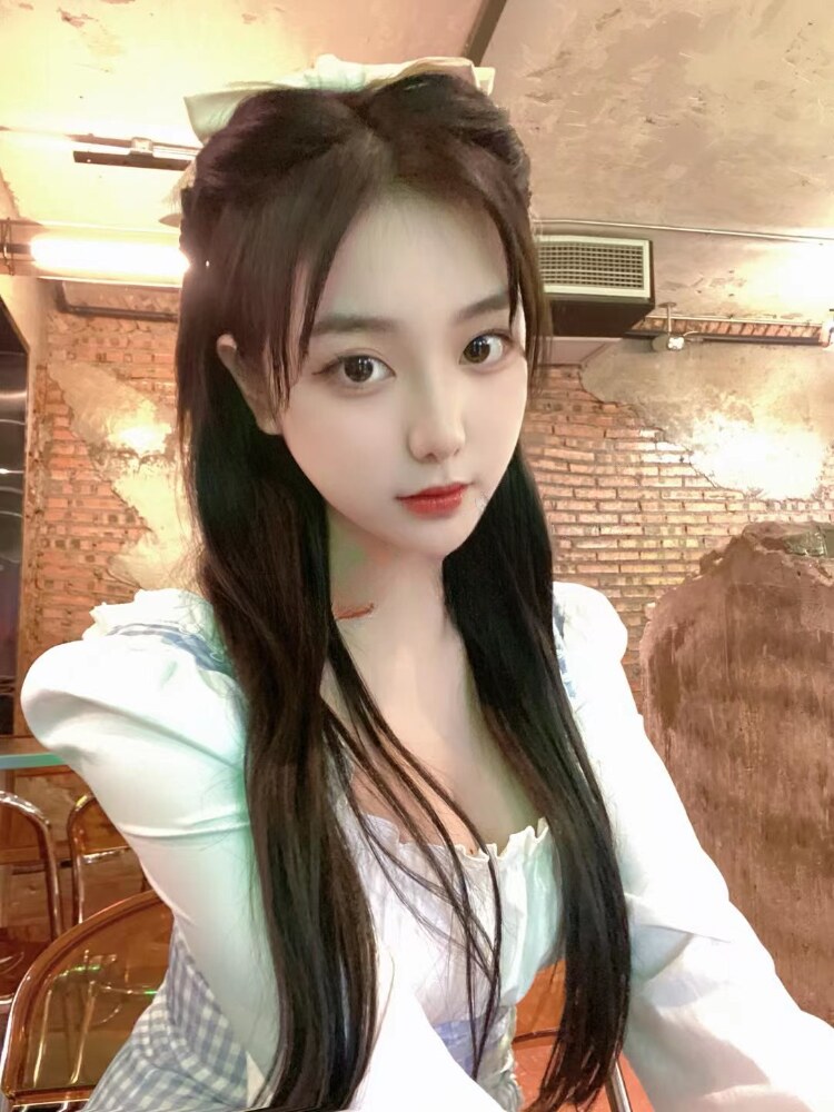 东莞清纯白虎校花