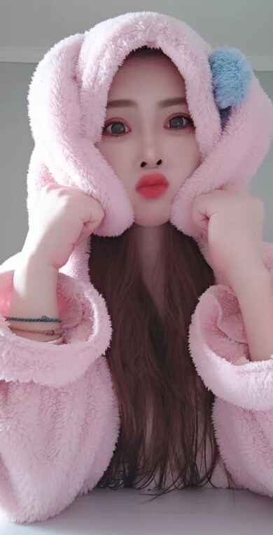 妹子嫩妹。白。能吻