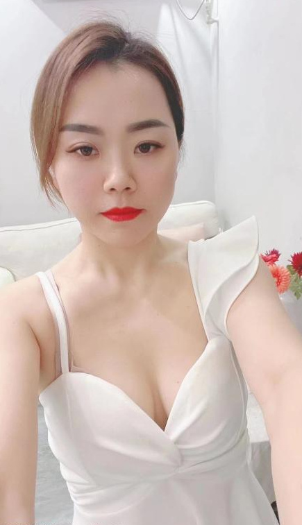 甜美型少妇值得试