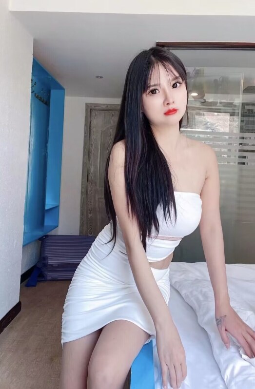 武汉大胸妹