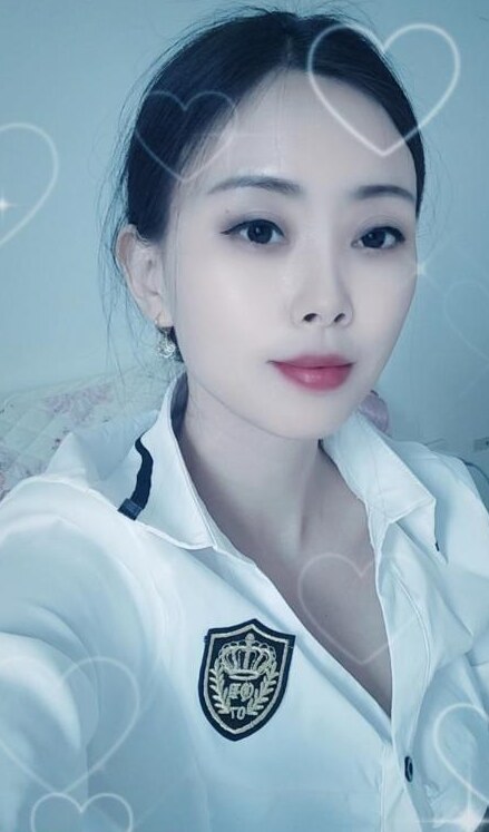 一线天的小嫂子