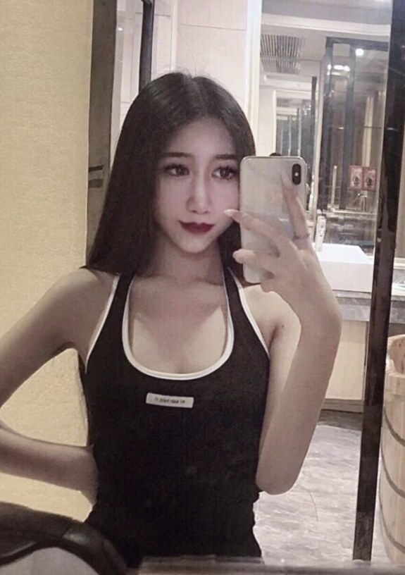 兼职美女，超好水嫩，绝对极品
