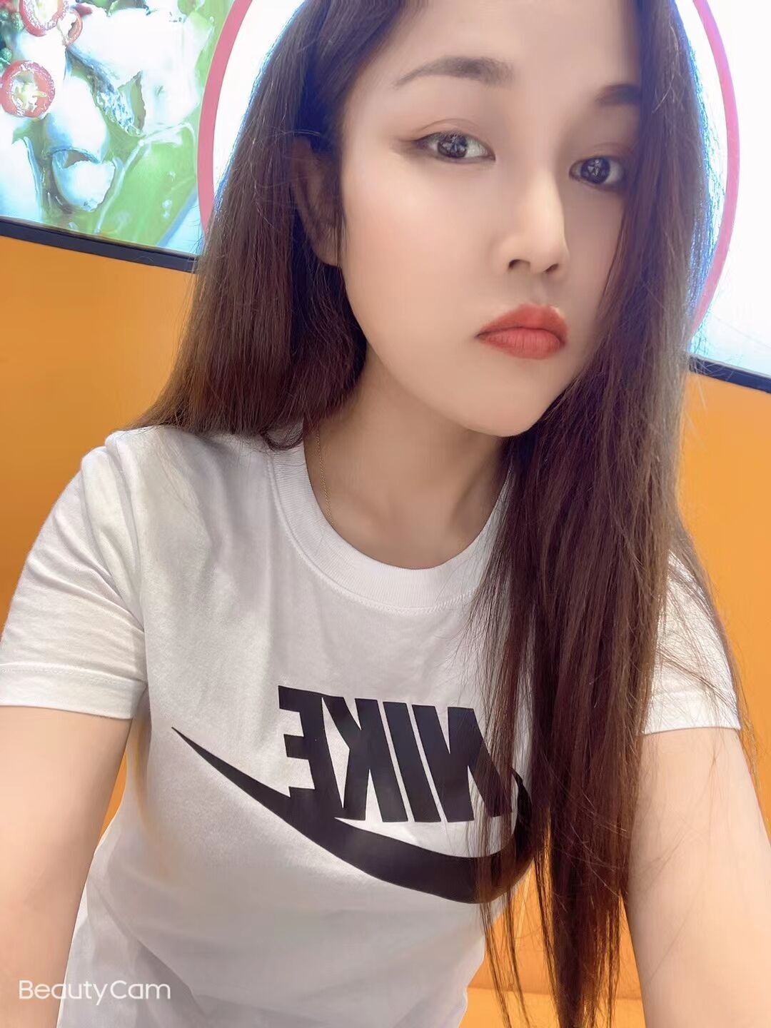 上城区清纯邻家嫩妹