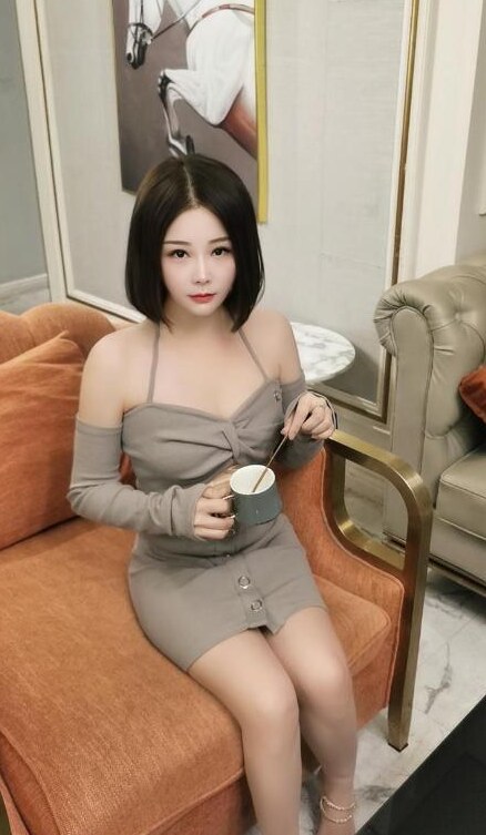 南山娇俏型慕慕