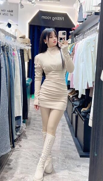 少数民族大胸妹