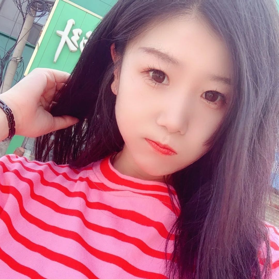 超得劲的小嫩妹