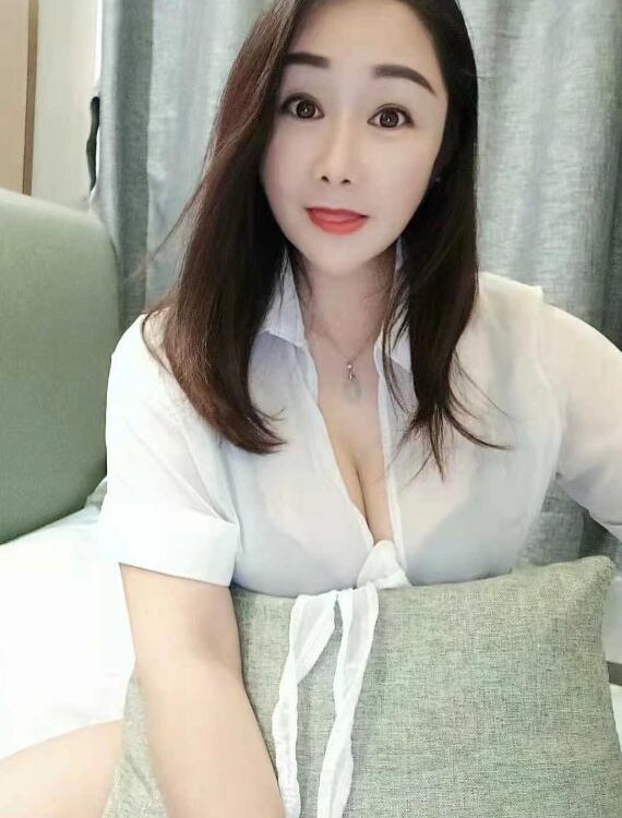 大奶涵涵