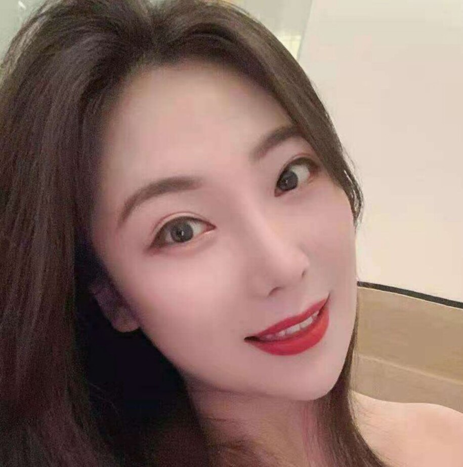 南山妩媚大女人