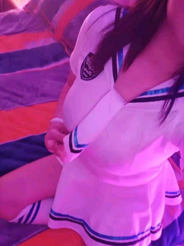 爆乳肥臀服务系辣椒